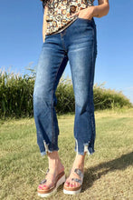 Load image into Gallery viewer, Outlaw jeans