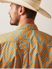 Load image into Gallery viewer, Kilian Fitted Button Down