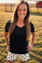 Load image into Gallery viewer, Simple Sterling Top-Black