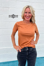 Load image into Gallery viewer, Rust Starry Stud Tee