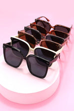 Load image into Gallery viewer, SQUARE CATEYE SUNGLASSES