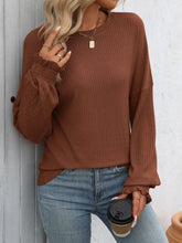 Load image into Gallery viewer, Bella Ribbed Crewneck
