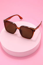 Load image into Gallery viewer, SQUARE CATEYE SUNGLASSES
