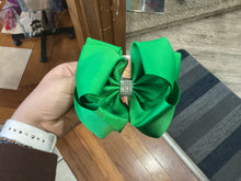 Load image into Gallery viewer, Girls Bows
