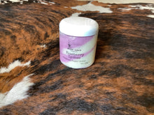 Load image into Gallery viewer, Blue Lacy Foaming Sugar Scrub
