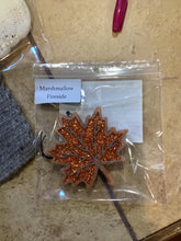 Load image into Gallery viewer, Marshmallow fireside freshie
