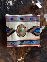 Load image into Gallery viewer, American Darling Crossbody Saddle
