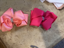 Load image into Gallery viewer, Girls Bows
